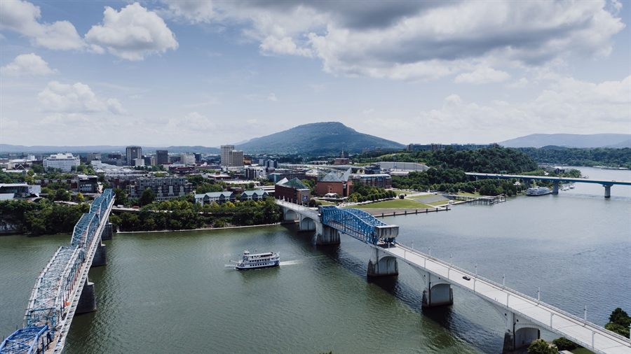 Small riverboat on the Tennessee River at Chattanooga